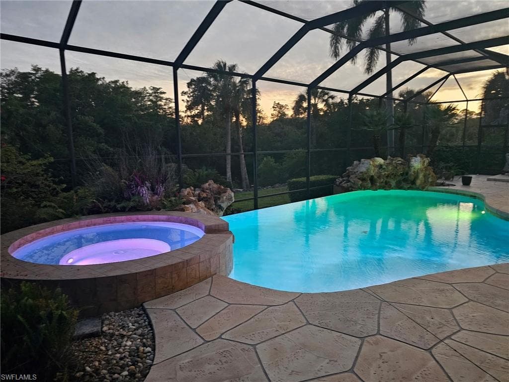 25820 Creekbend DR-35