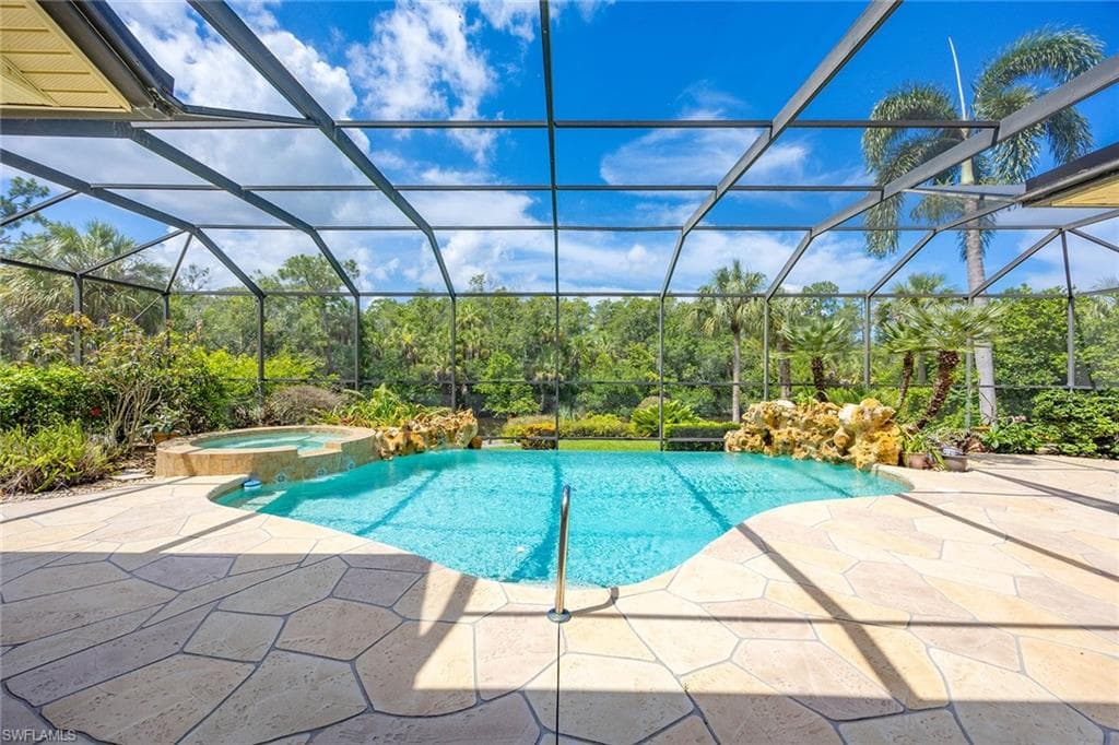 25820 Creekbend DR-31