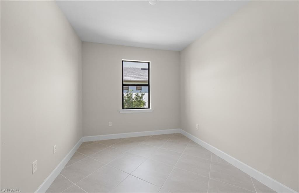 16621 Ash Grove LN-13