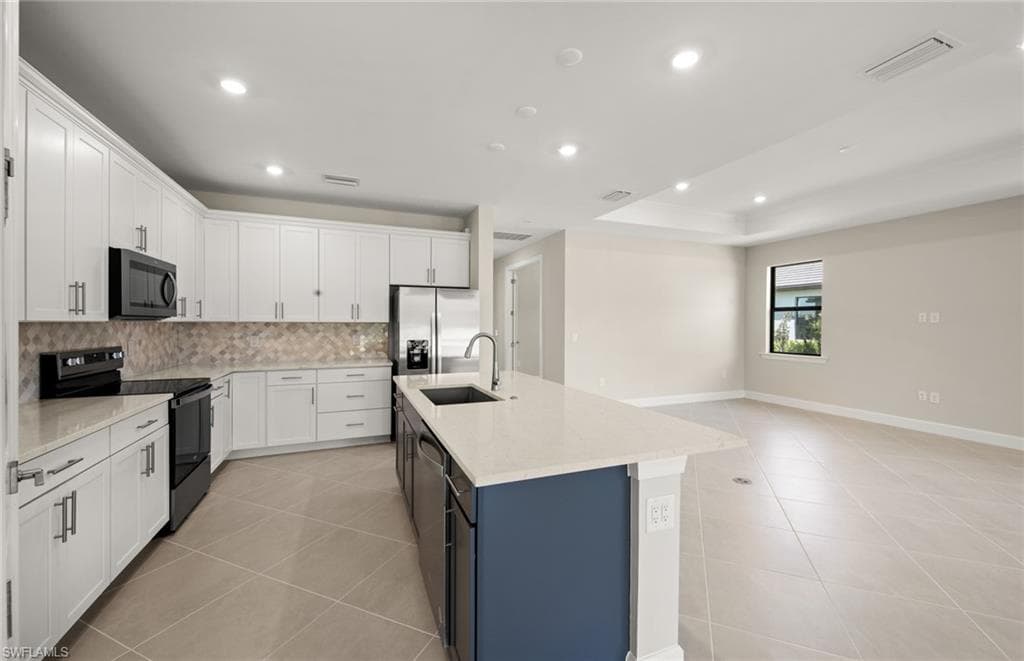 16621 Ash Grove LN-24