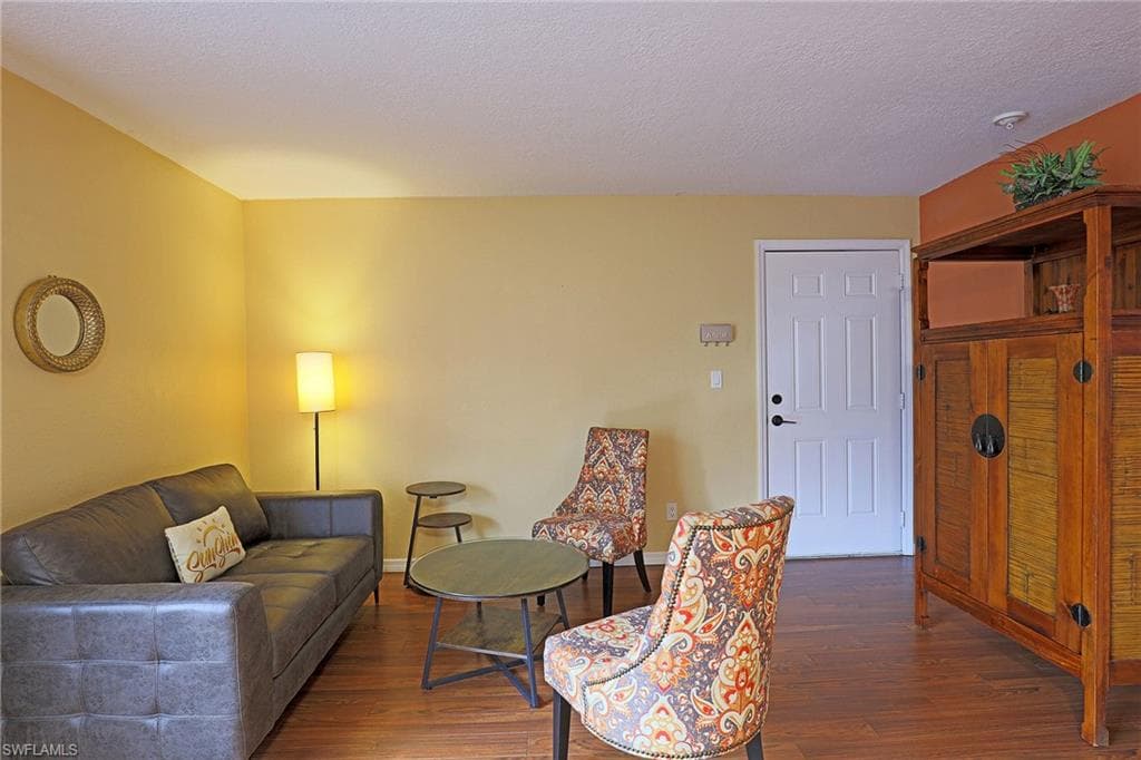 3344 N Key DR 6-3