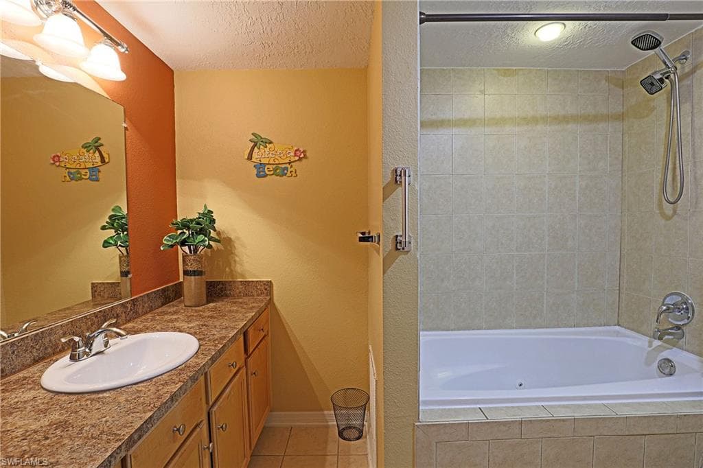 3344 N Key DR 6-11