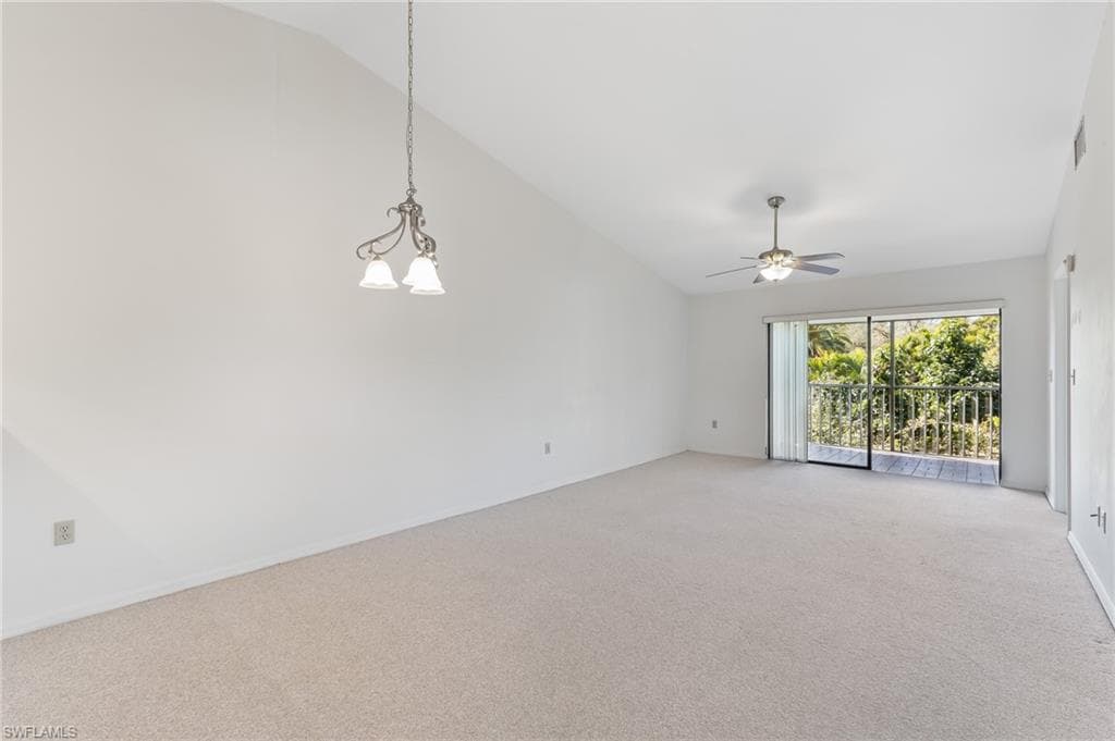 9305 Lake Park DR 204-5