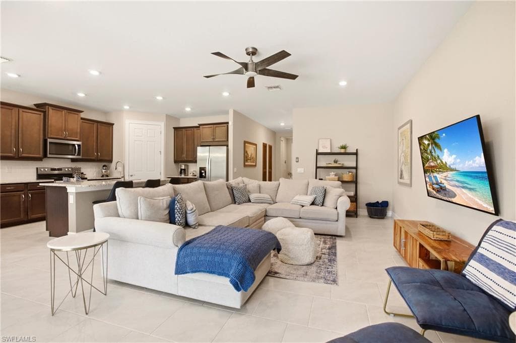 844 Heather Lake AVE-7