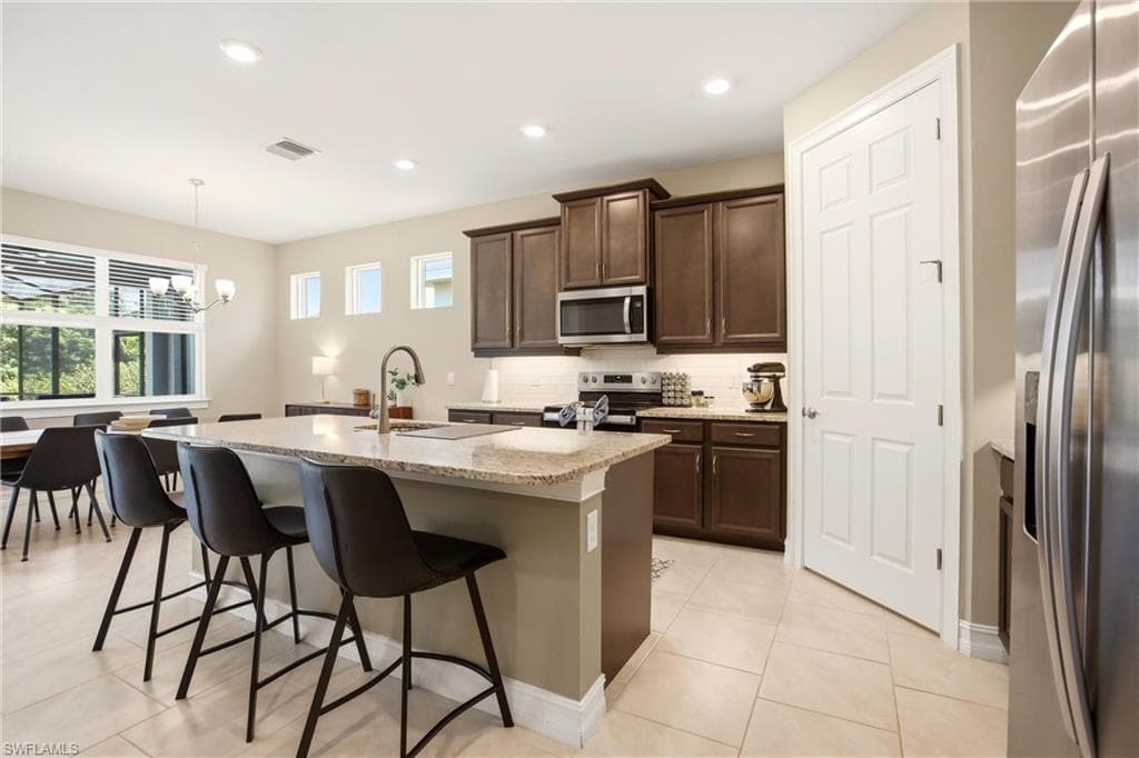 844 Heather Lake AVE-9
