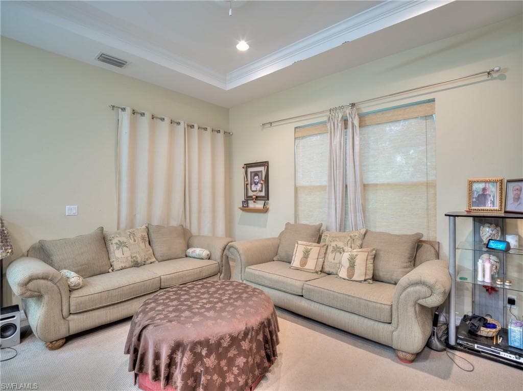 9124 Brendan Preserve CT-12