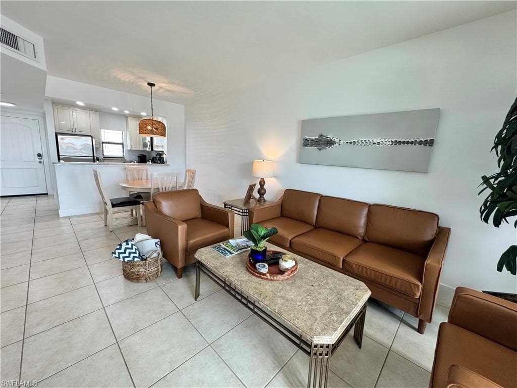 801 River Point DR 206A-11