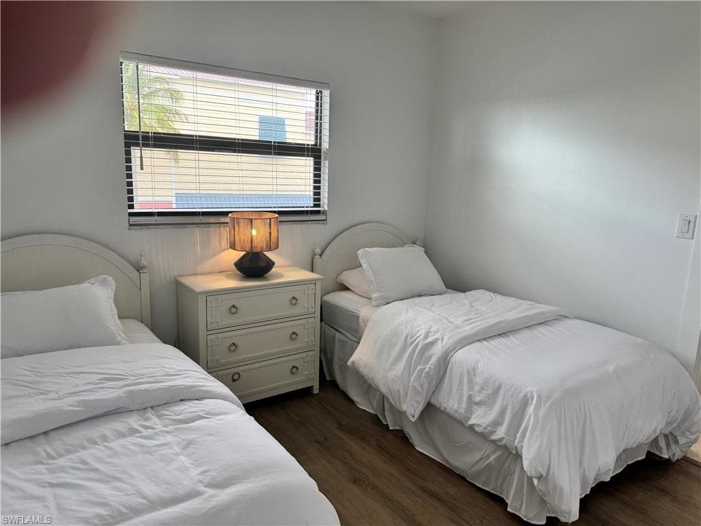 801 River Point DR 206A-21