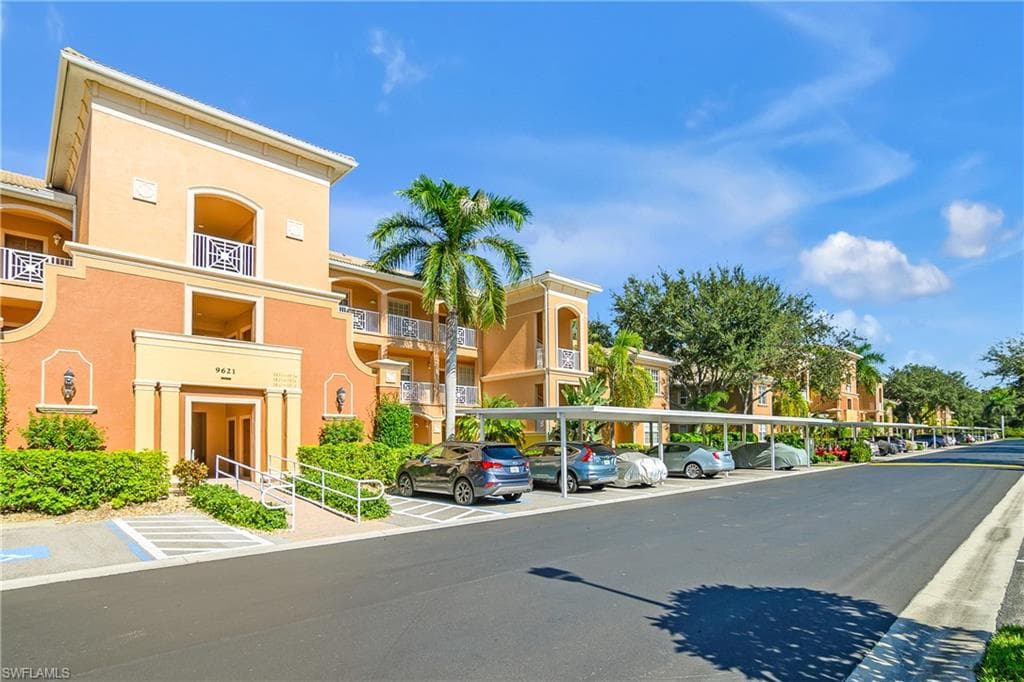 9621 Spanish Moss WAY 3825-21