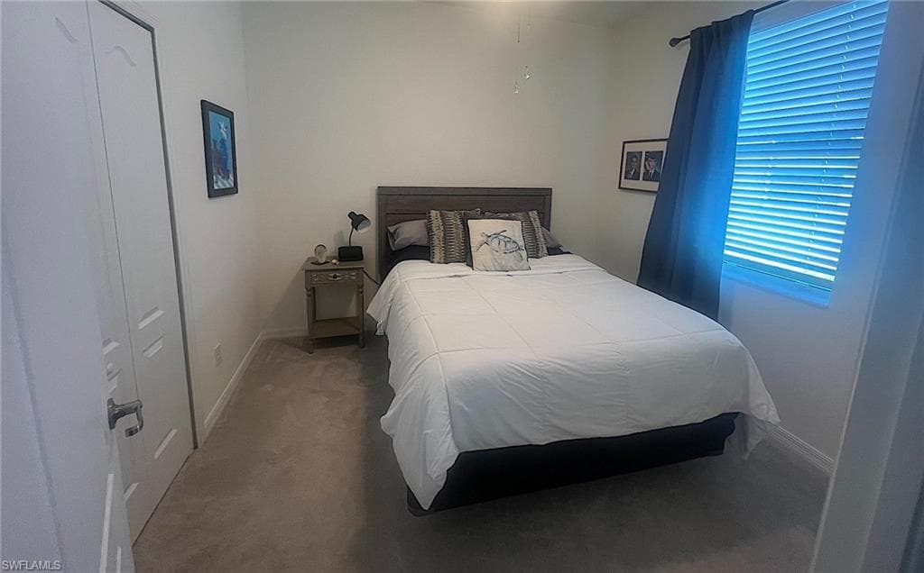 2218 Cara Cara WAY-22