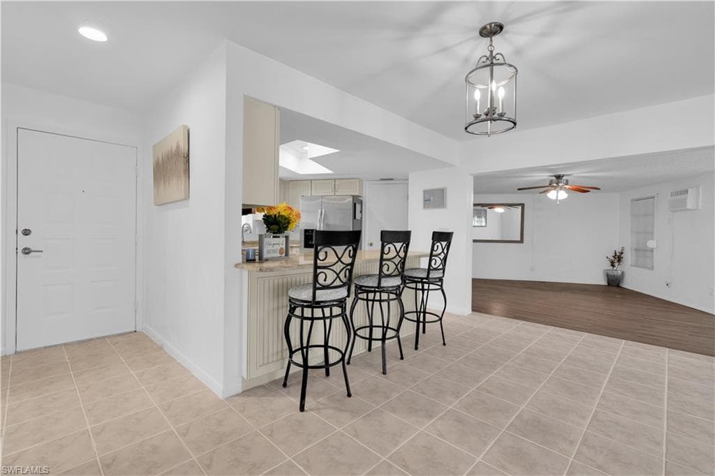 9 Regency CT-25