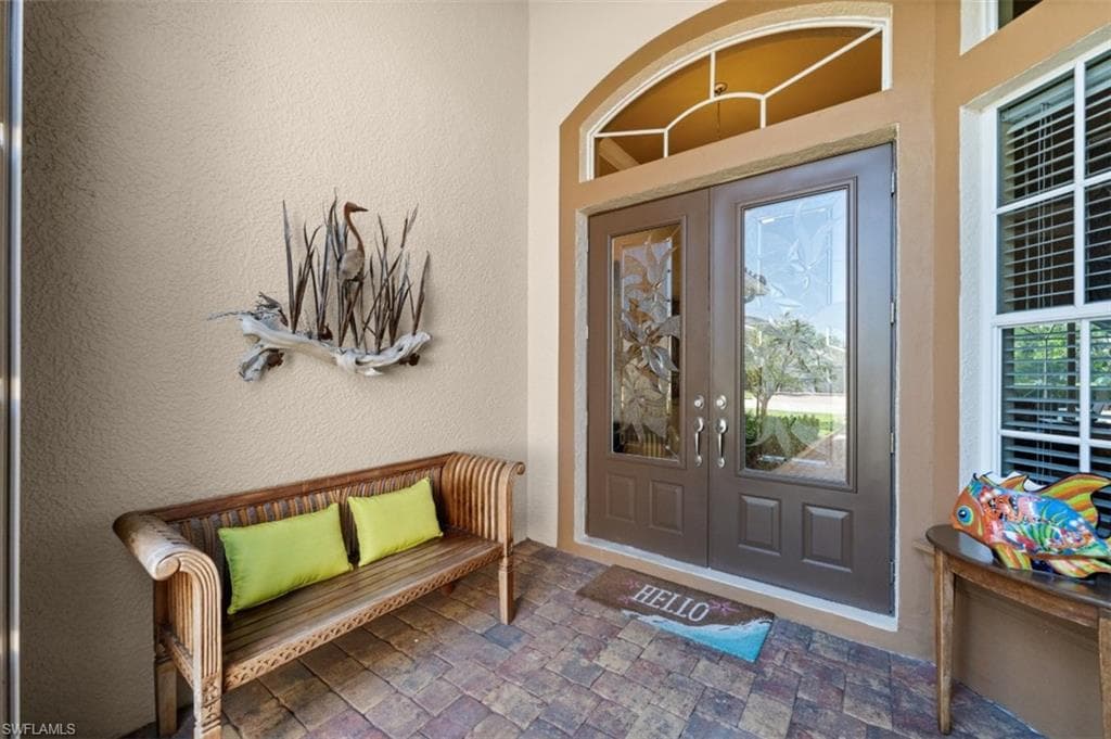 19603 Maddelena CIR-6