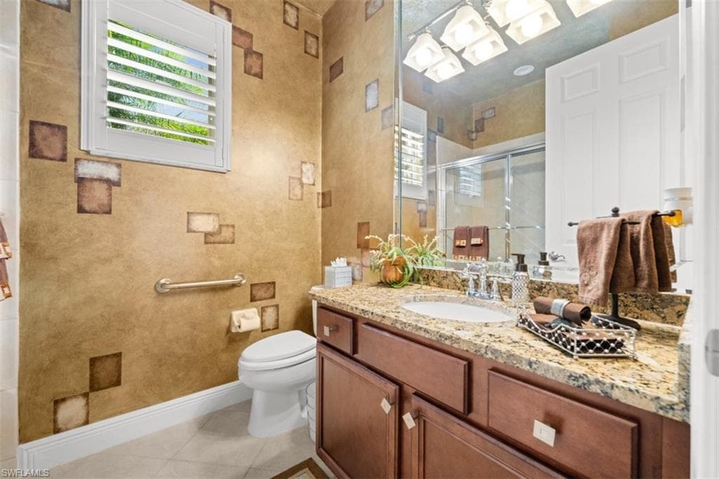 19603 Maddelena CIR-26