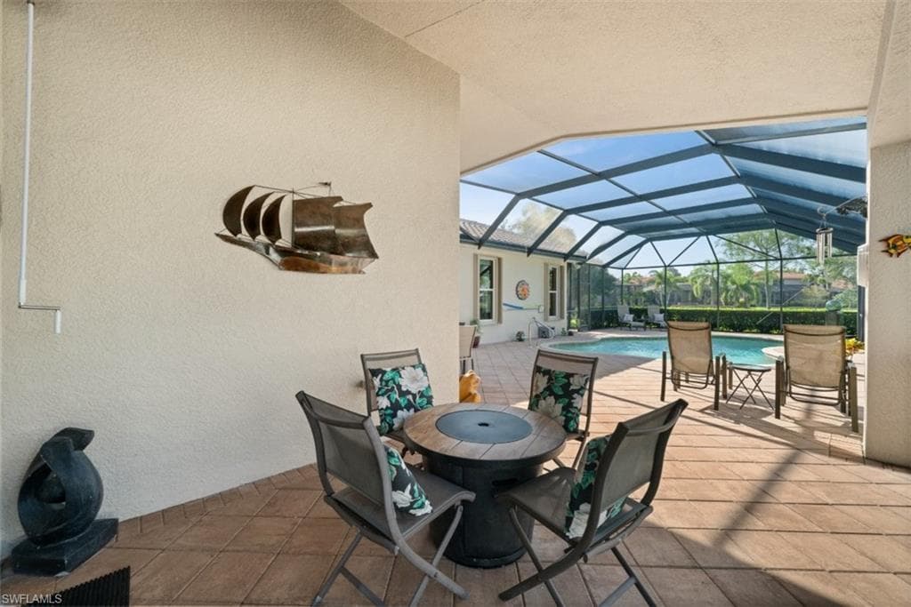 19603 Maddelena CIR-36