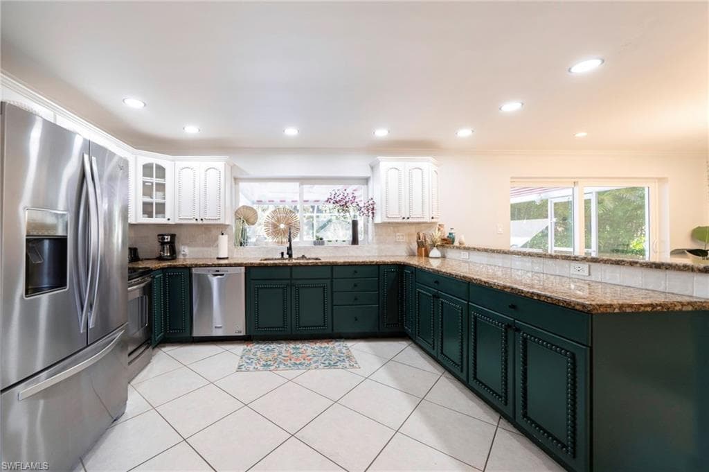 59 Wickliffe DR-6