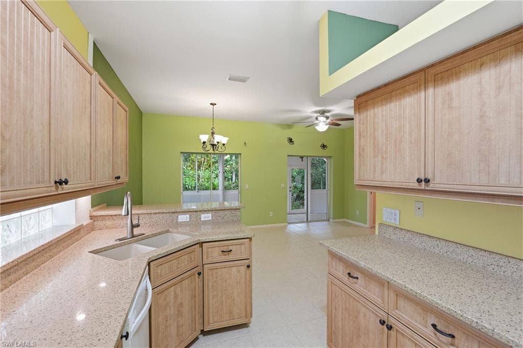 10727 Maui CIR-6