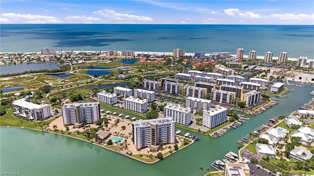 4421 Bay Beach LN 623-20
