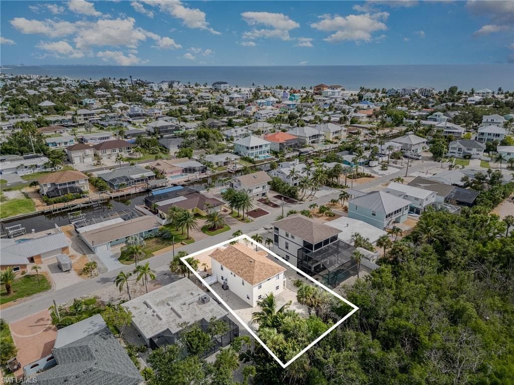 401 Donora BLVD-25