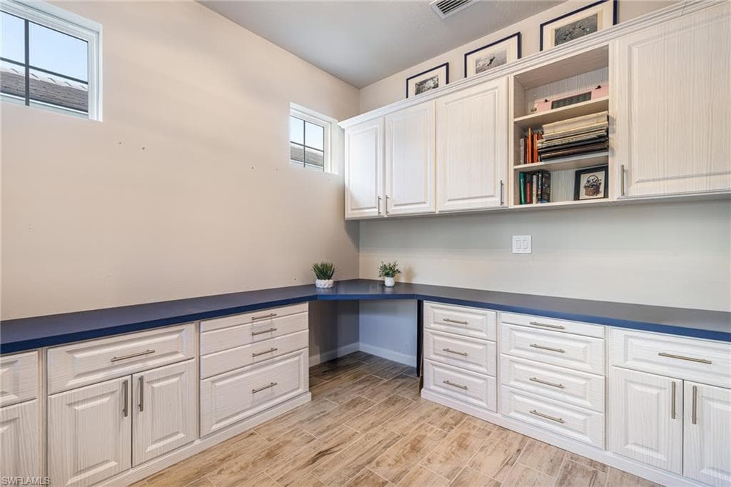 6617 Upward Spring PL-6