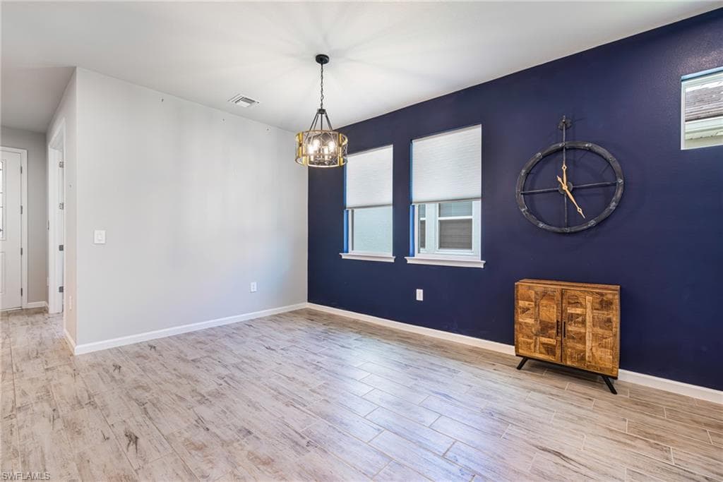 6617 Upward Spring PL-15