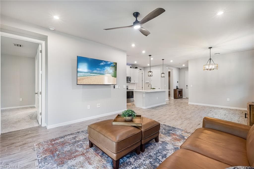 6617 Upward Spring PL-11