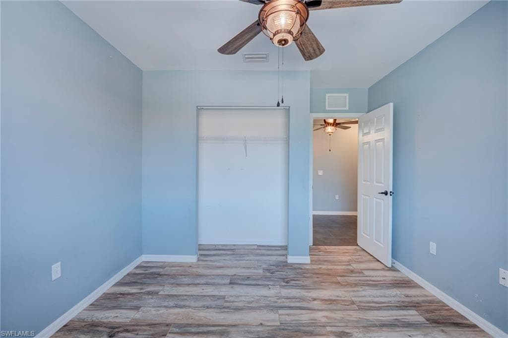 3935 Cherrybrook LOOP-18