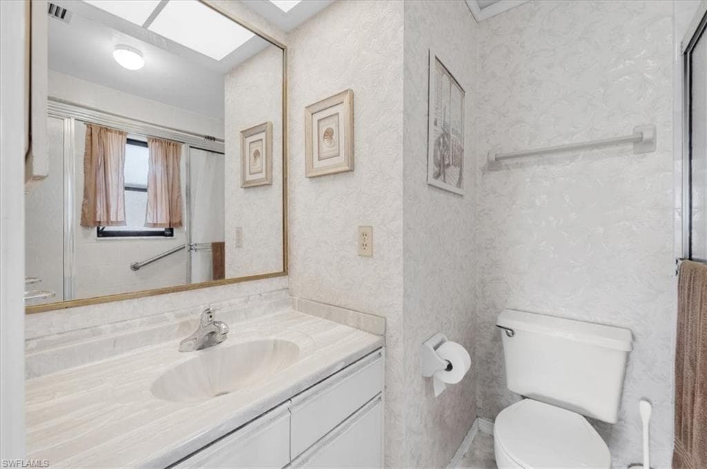 2035 Golfside Village DR-19