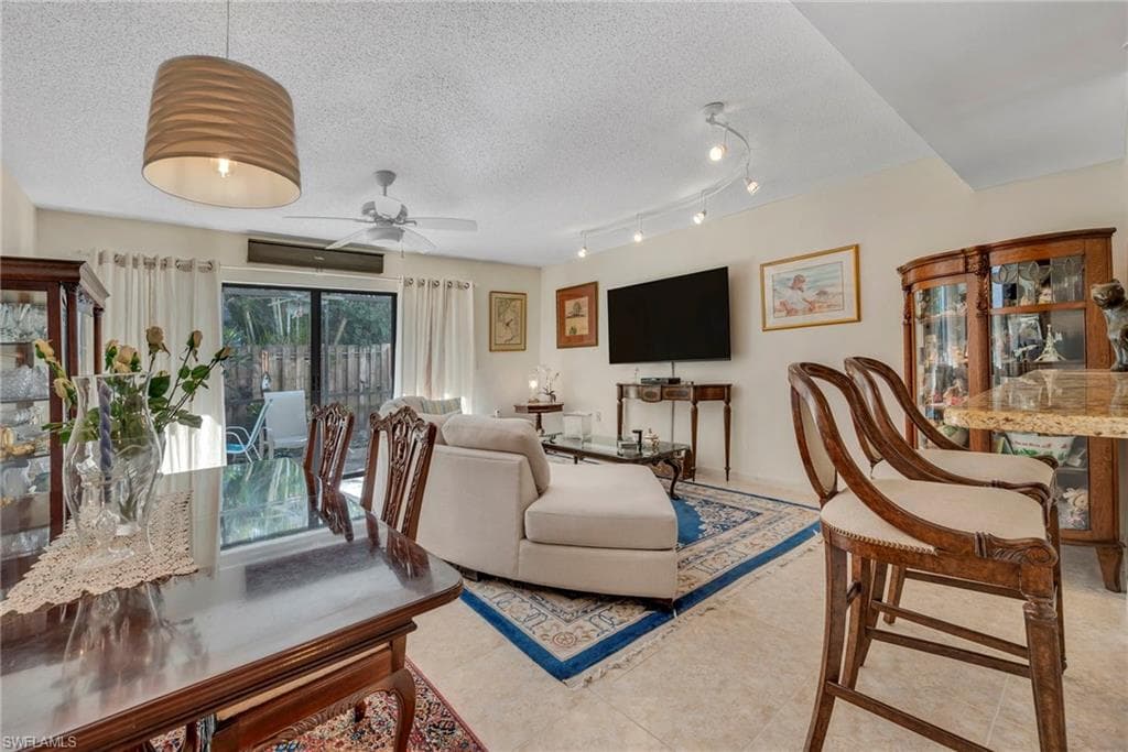 870 Meadowland DR F-2