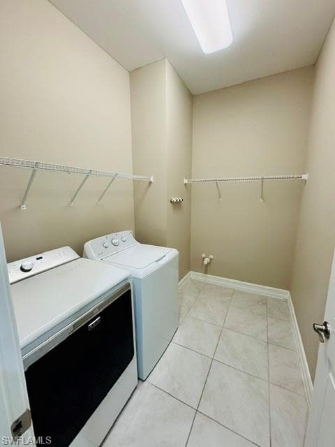 1414 MOCKINGBIRD DR-28