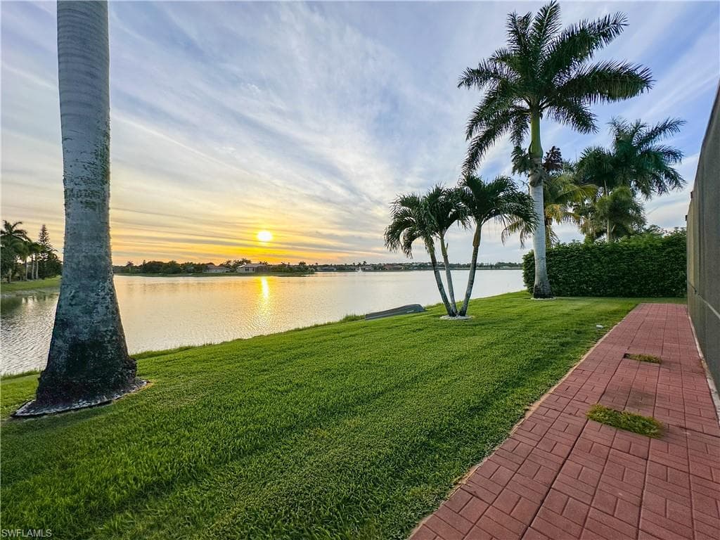 605 Grand Rapids BLVD-21