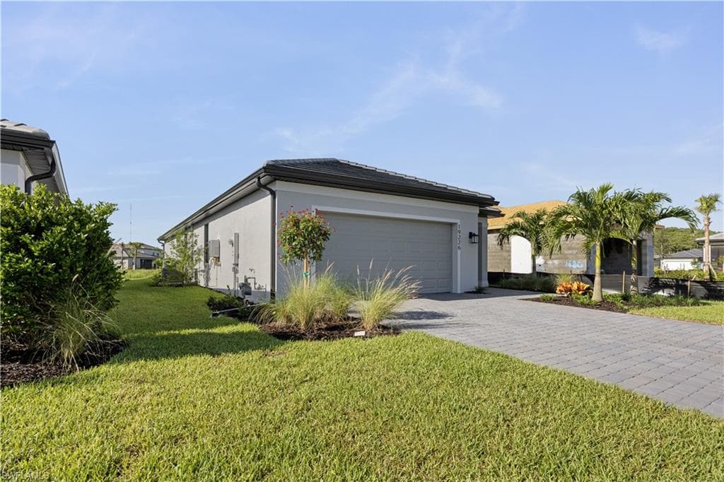 19226 Hinkley DR-4