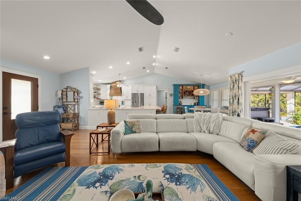 11940 Oakland DR-2