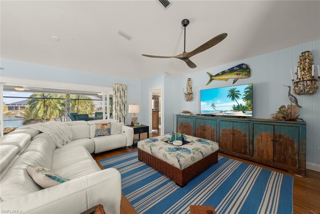 11940 Oakland DR-5