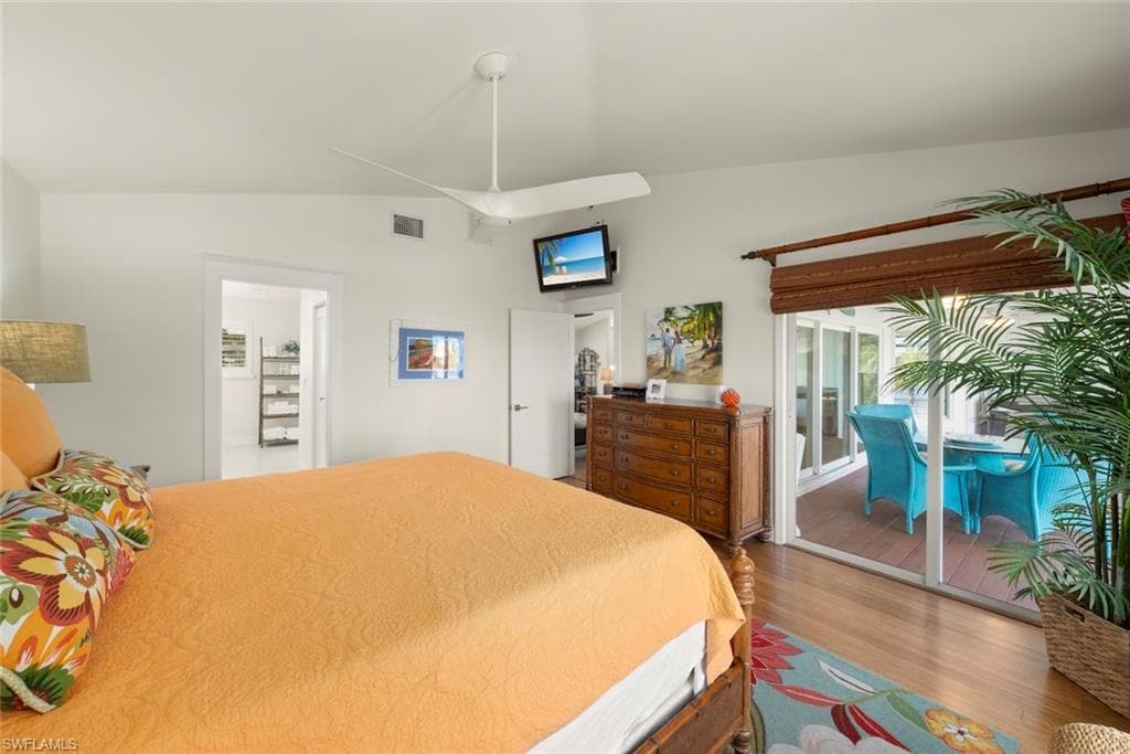 11940 Oakland DR-18