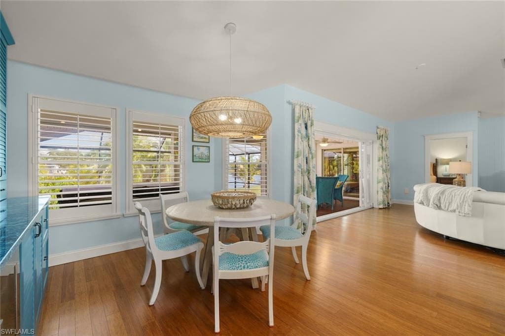 11940 Oakland DR-15