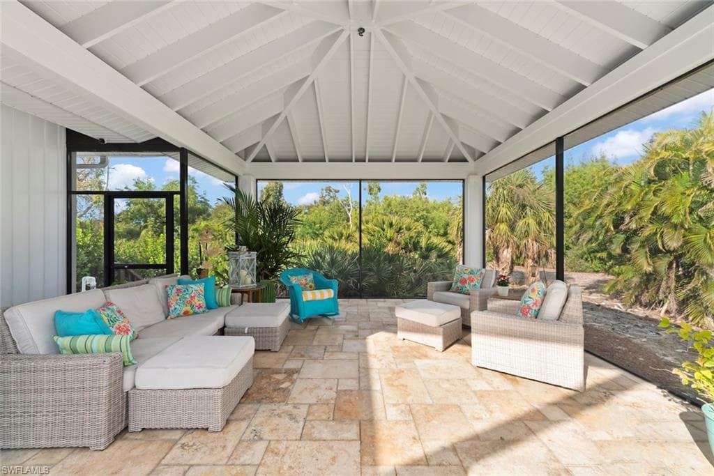 11940 Oakland DR-35