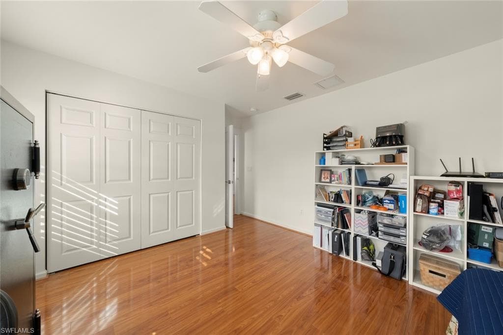 11940 Oakland DR-25