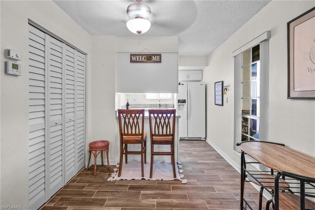 5848 Queen Elizabeth WAY 1-10