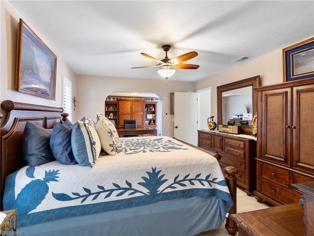 14661 Fair Havens RD-27