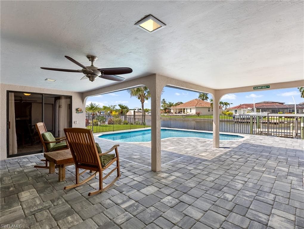 14661 Fair Havens RD-36