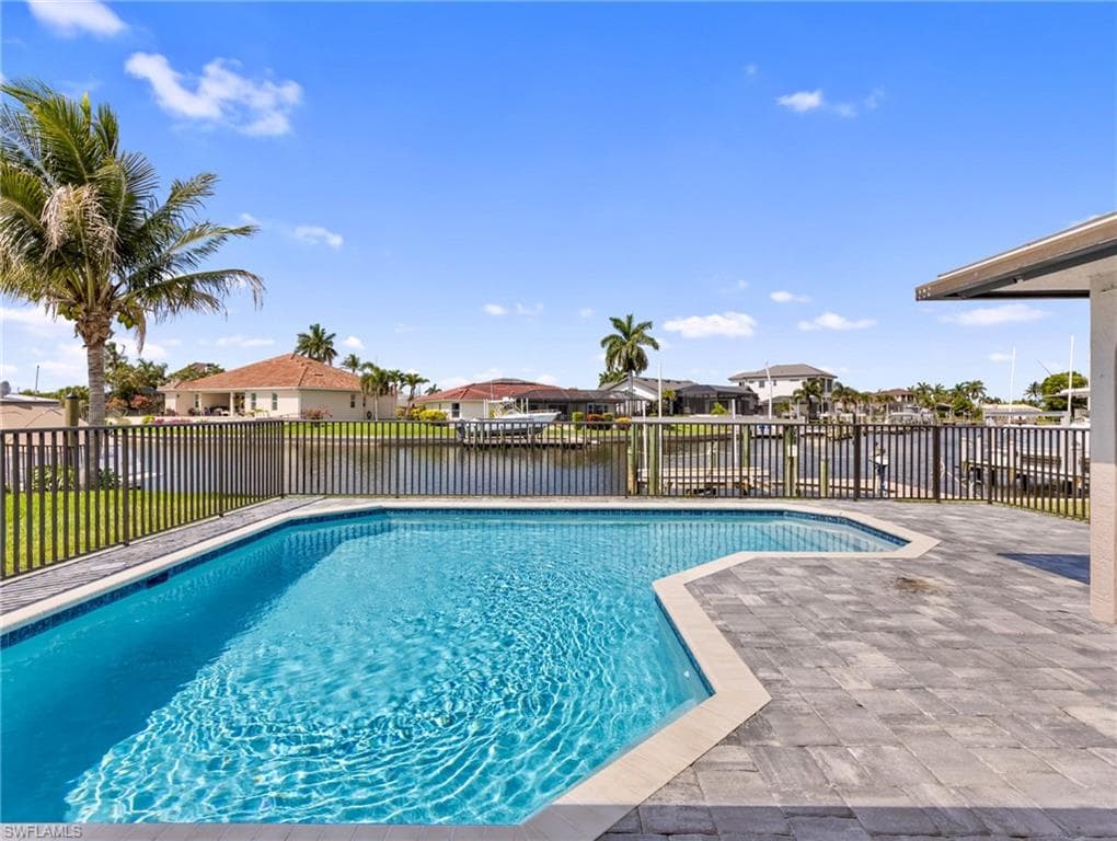 14661 Fair Havens RD-39