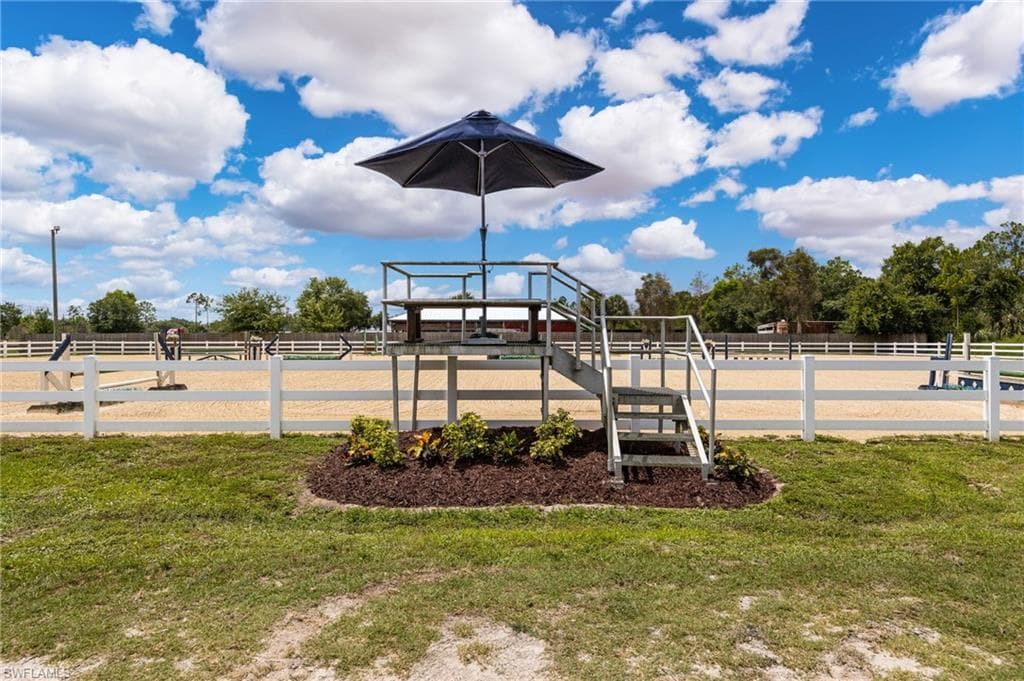 12090 Shawnee RD-19
