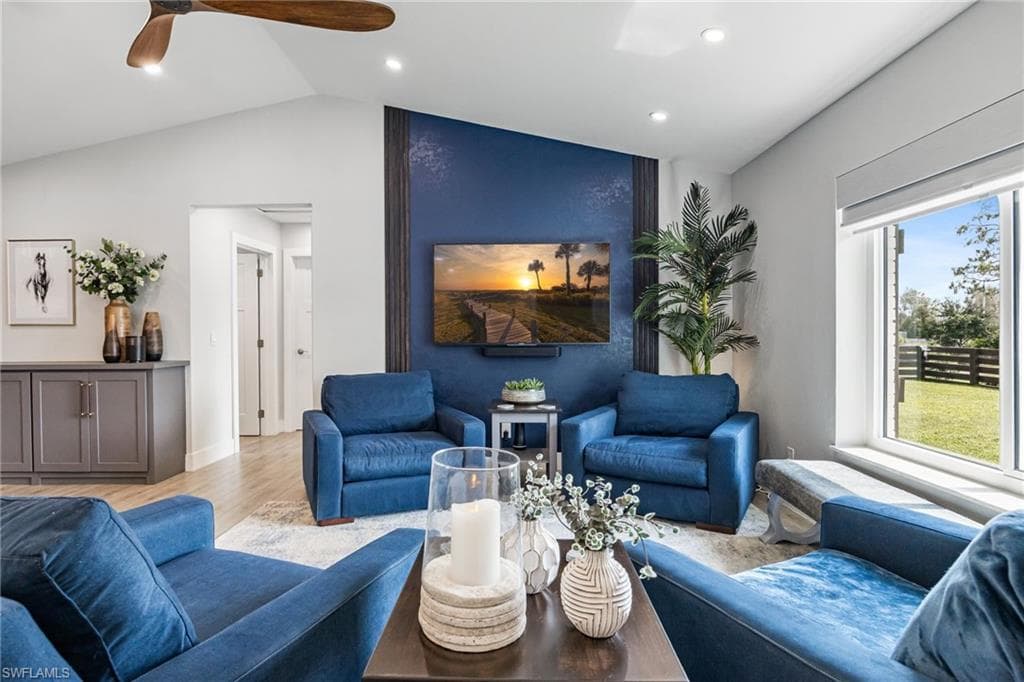 12090 Shawnee RD-35