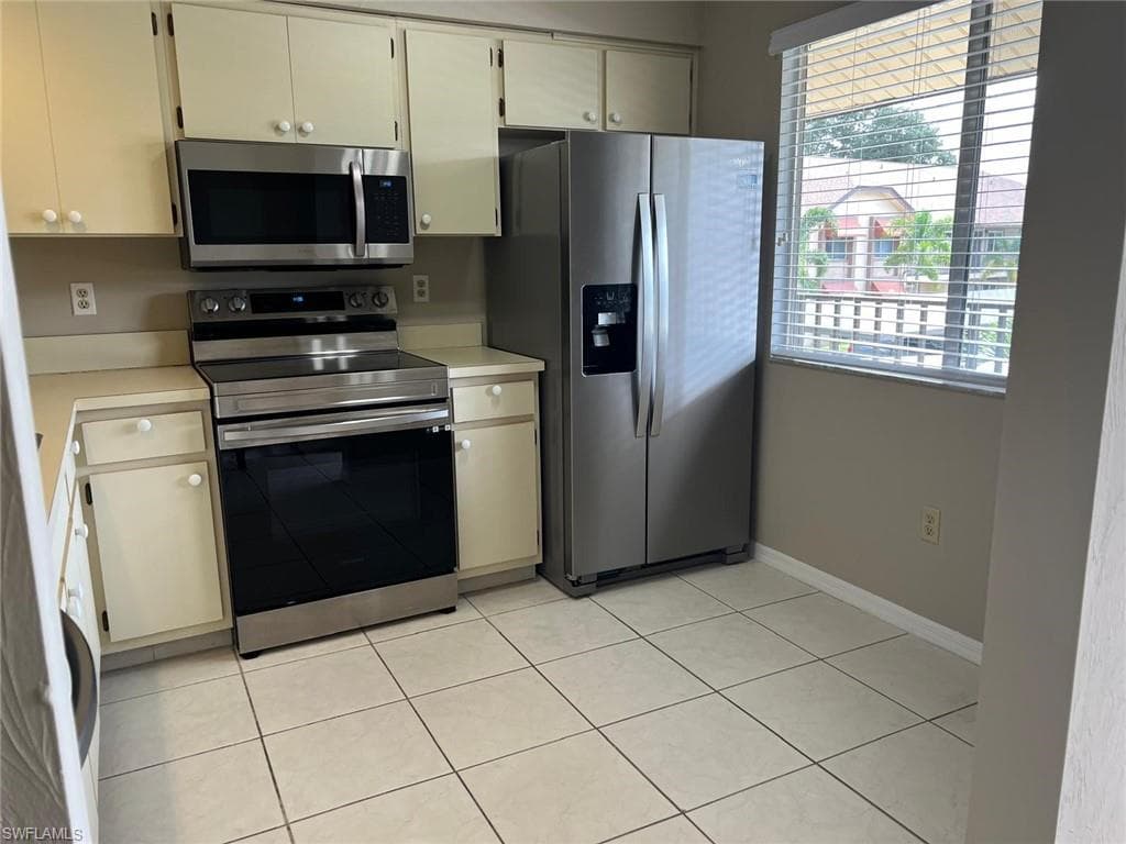 13076 Cross Creek CT 408-2