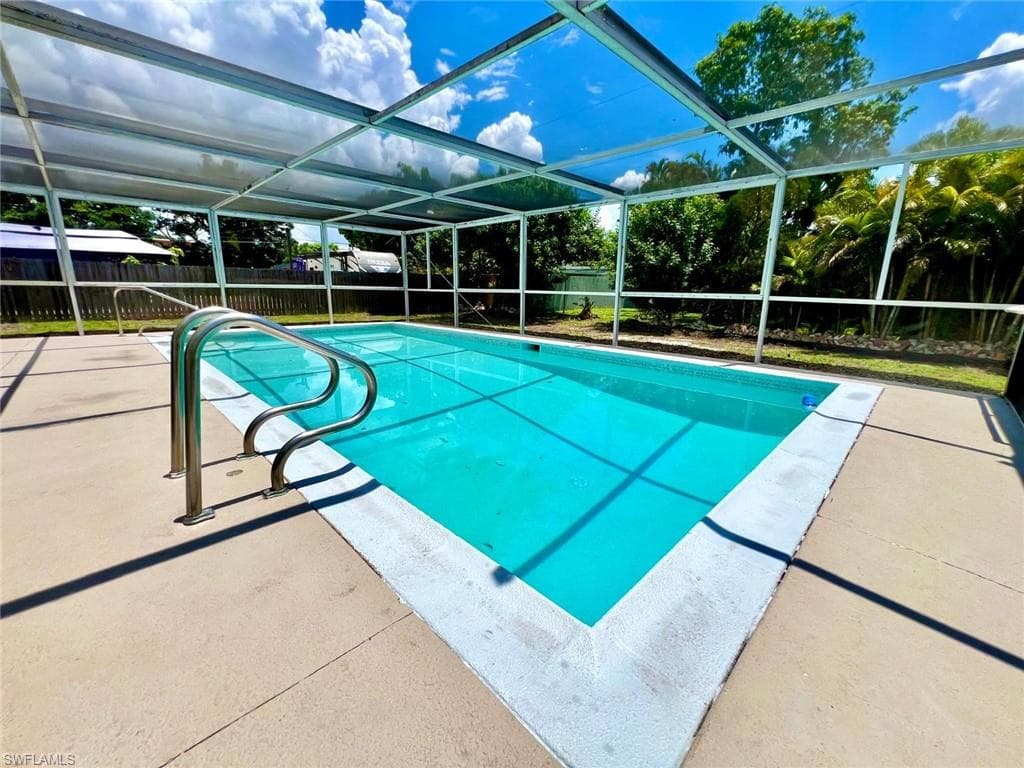 4708 Orange Grove BLVD-27