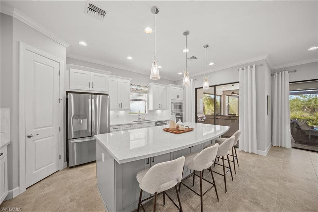 8879 Vaccaro CT-11