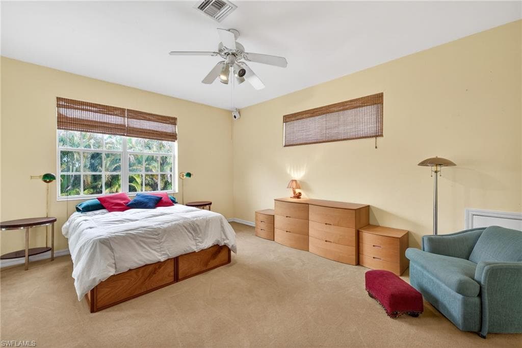 14941 Center ST-16