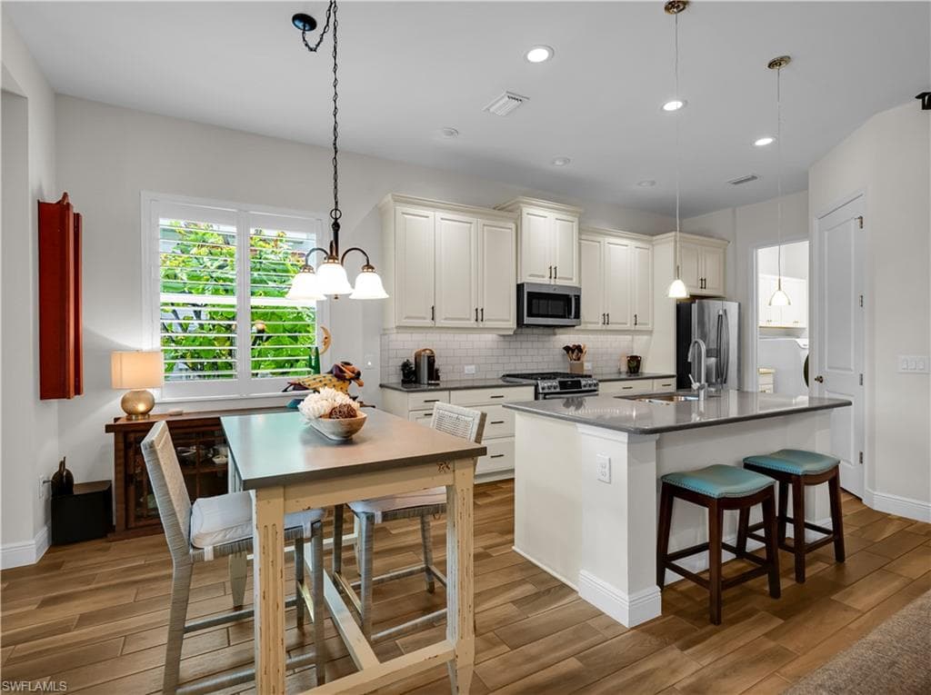 9604 Estero Grove WAY-13