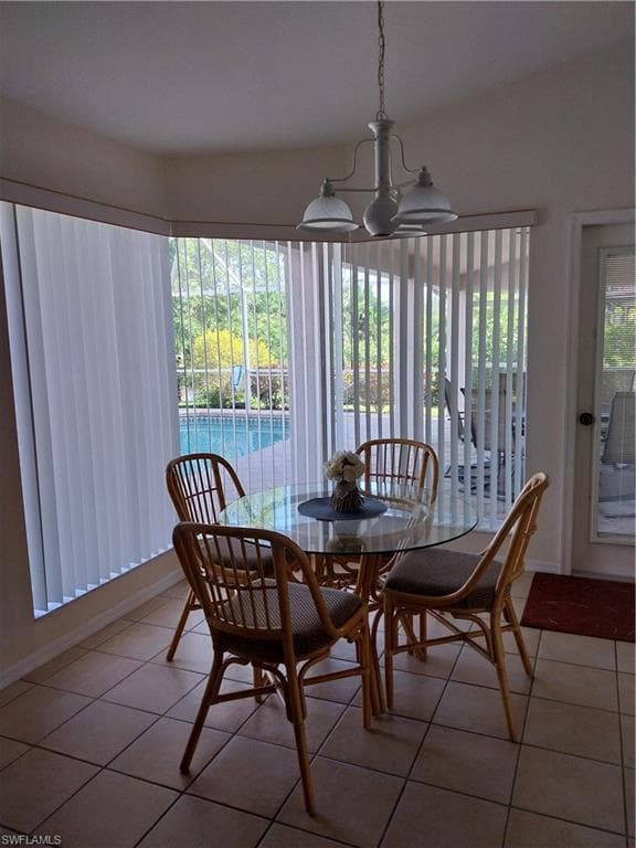 449 Dundee CT-17