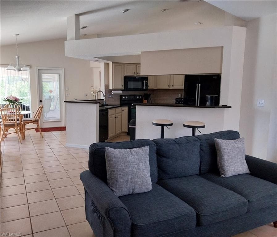 449 Dundee CT-14